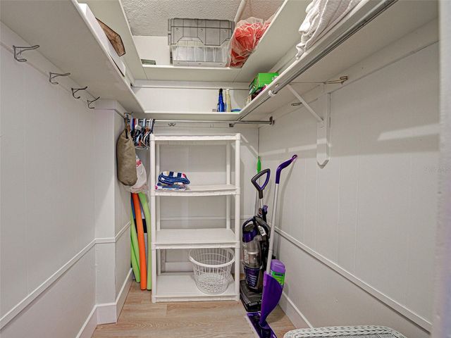 232 SAINT AUGUSTINE AVENUE 105, Venice, FL 34285