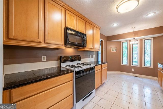4827 Caboose Lane NW, Acworth, GA 30102