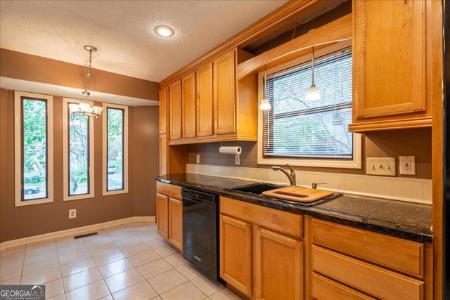 4827 Caboose Lane NW, Acworth, GA 30102