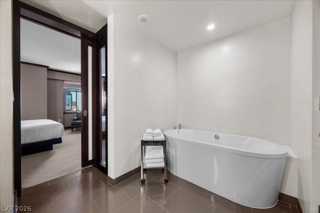 2600 West Harmon Avenue 37010, Las Vegas, NV 89158