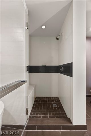 2600 West Harmon Avenue 37010, Las Vegas, NV 89158