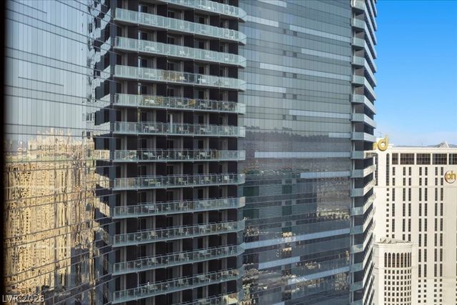 2600 West Harmon Avenue 37010, Las Vegas, NV 89158