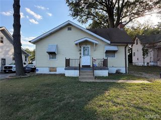 2006 McLaran Avenue, Ferguson, MO 63136