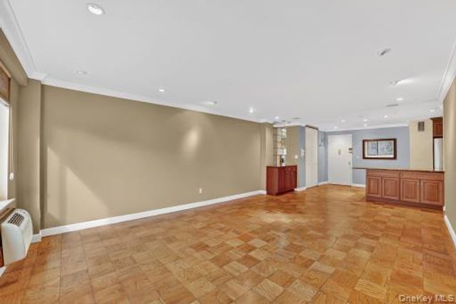 25 Lake Street 6K, White Plains, NY 10603