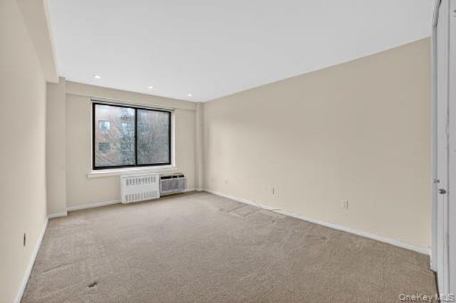 25 Lake Street 6K, White Plains, NY 10603
