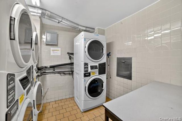 25 Lake Street 6K, White Plains, NY 10603