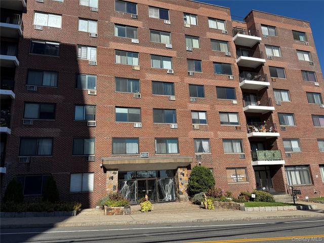 25 Lake Street 6K, White Plains, NY 10603