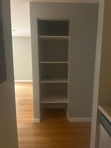 35 Longworth Ave 17, Brockton, MA 02302