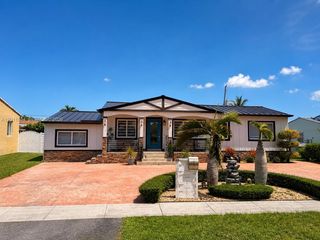 315 W 62nd St, Hialeah, FL 33012