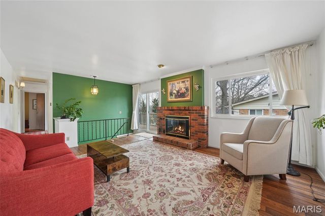 10688 Gravois Road, St Louis, MO 63123