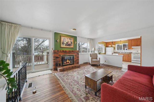 10688 Gravois Road, St Louis, MO 63123