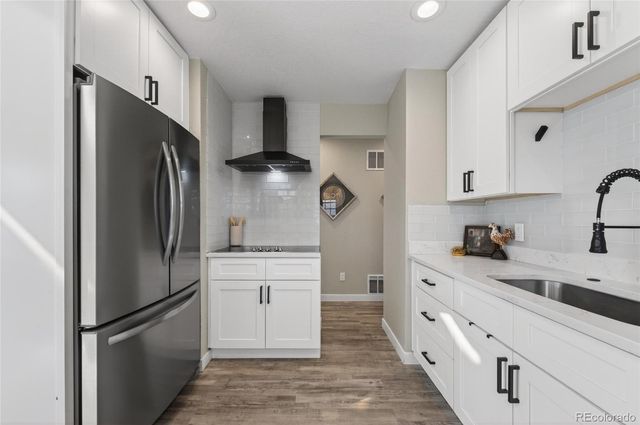 4001 E Cornell Avenue, Denver, CO 80222