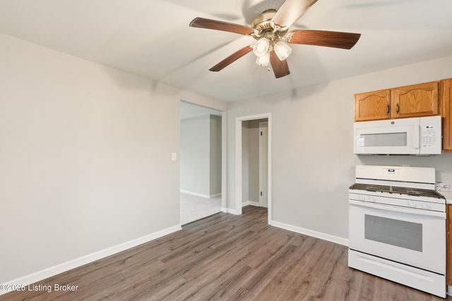 5306 Clover Ave, Louisville, KY 40272