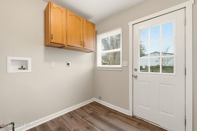 5306 Clover Ave, Louisville, KY 40272