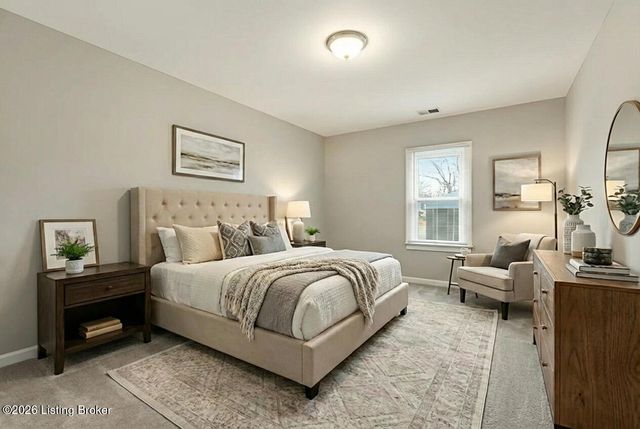 5306 Clover Ave, Louisville, KY 40272