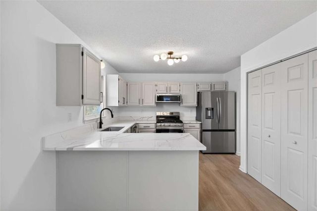 511 Lakeside Drive, Hiram, GA 30141