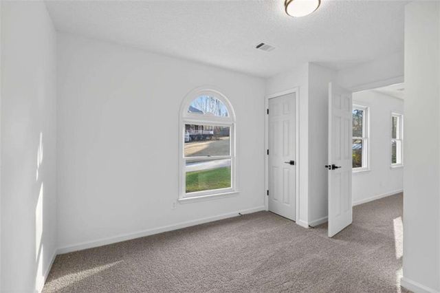 511 Lakeside Drive, Hiram, GA 30141