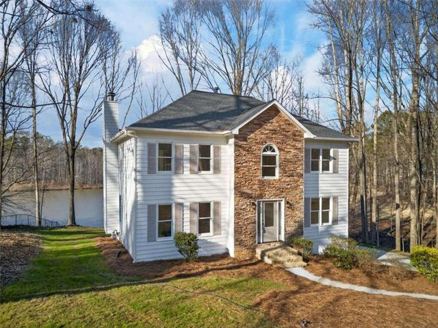 511 Lakeside Drive, Hiram, GA 30141