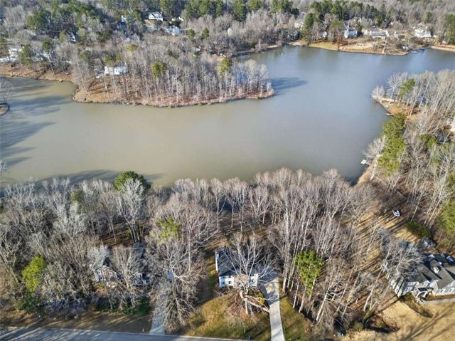511 Lakeside Drive, Hiram, GA 30141