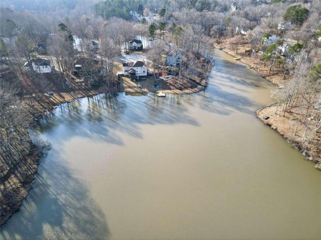 511 Lakeside Drive, Hiram, GA 30141