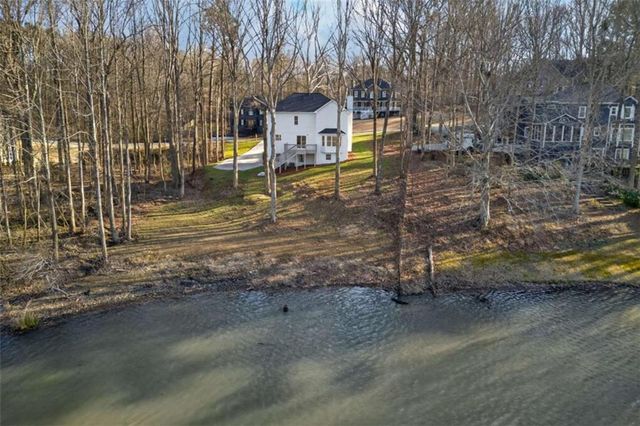 511 Lakeside Drive, Hiram, GA 30141