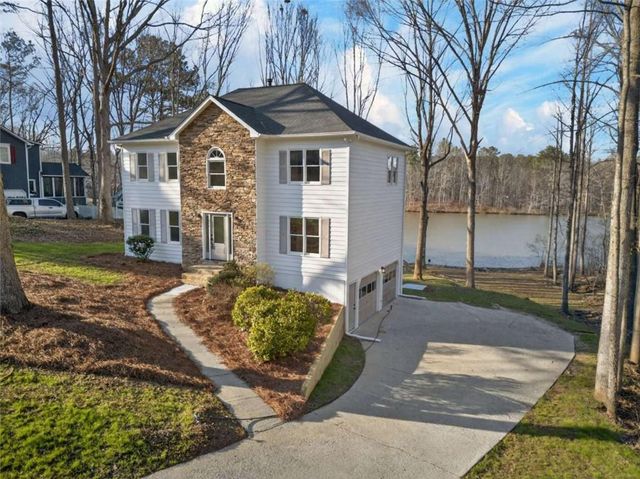 511 Lakeside Drive, Hiram, GA 30141