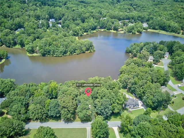 511 Lakeside Drive, Hiram, GA 30141