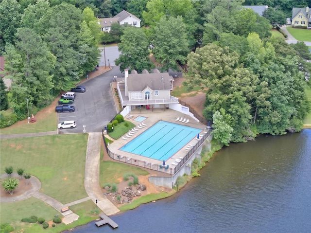511 Lakeside Drive, Hiram, GA 30141