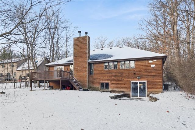 320 Garfield Avenue, New Lenox, IL 60451