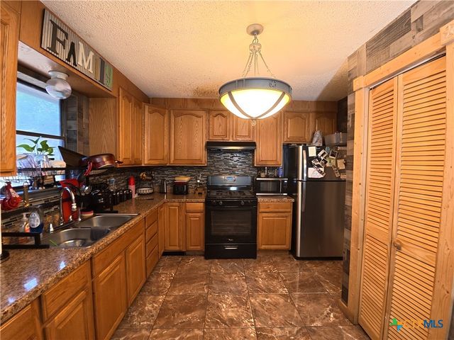 4808 Brook Crest Road, Austin, TX 78744