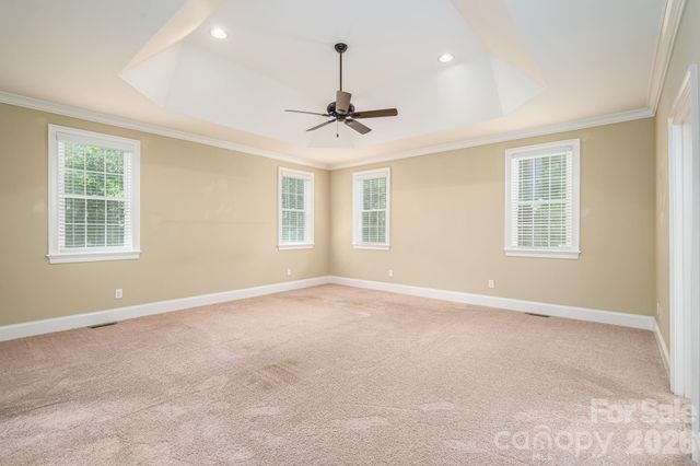 6627 Harbor Oaks Drive, Denver, NC 28037