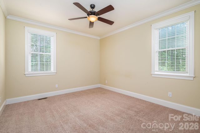 6627 Harbor Oaks Drive, Denver, NC 28037