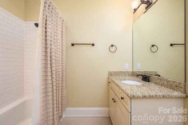 6627 Harbor Oaks Drive, Denver, NC 28037