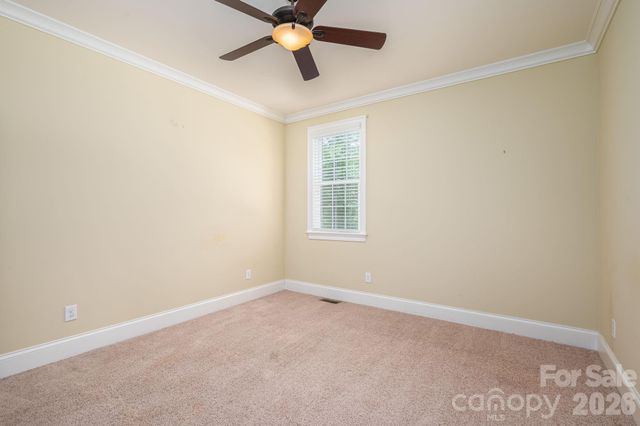 6627 Harbor Oaks Drive, Denver, NC 28037