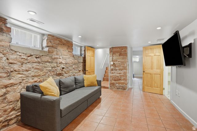 779 S 900 E, Salt Lake City, UT 84102