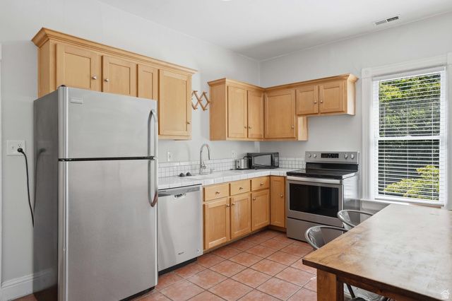 779 S 900 E, Salt Lake City, UT 84102