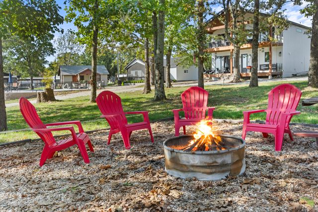 10 View Tablerock Landing, Branson West, MO 65737