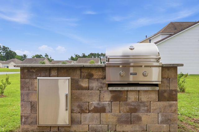 867 Brant St., Myrtle Beach, SC 29579