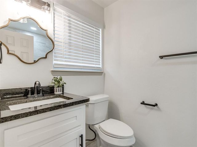 14004 S Dobbs Road, Mcloud, OK 74851