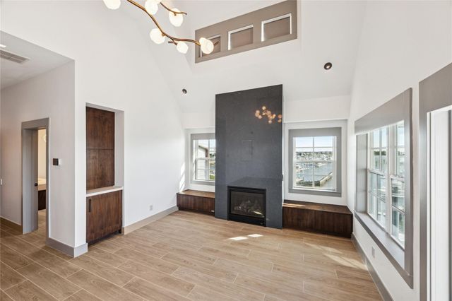 2443 Lakewood Pointe, Seabrook, TX 77586