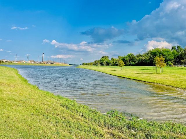 1127 Blue Stone Drive, Beasley, TX 77417