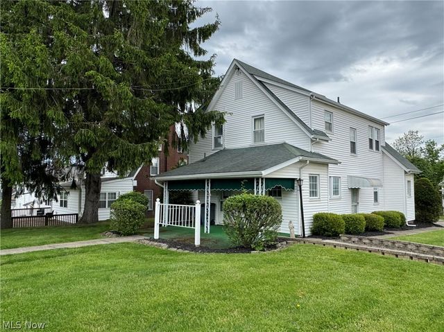 211 E Main Street, St Clairsville, OH 43950