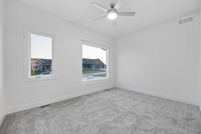 2925 NE Brentwood Circle, Grimes, IA 50111