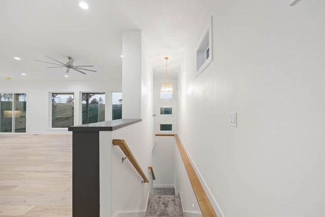 2925 NE Brentwood Circle, Grimes, IA 50111