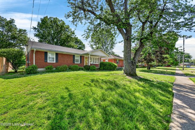 6137 Middlerose Cir, Louisville, KY 40272