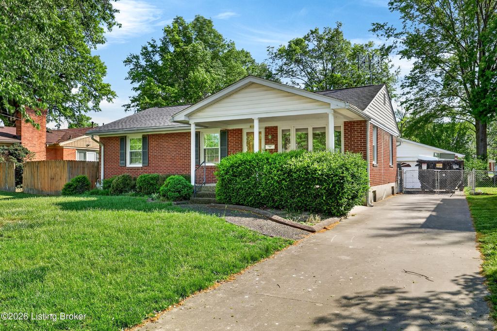 6137 Middlerose Cir, Louisville, KY 40272