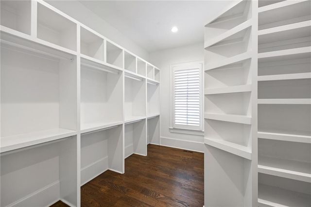 2623 Green Meadows Lane NE, Brookhaven, GA 30319