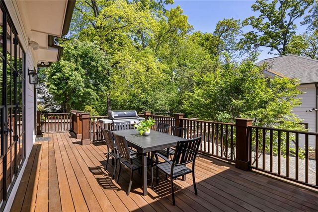 2623 Green Meadows Lane NE, Brookhaven, GA 30319