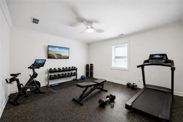 2623 Green Meadows Lane NE, Brookhaven, GA 30319