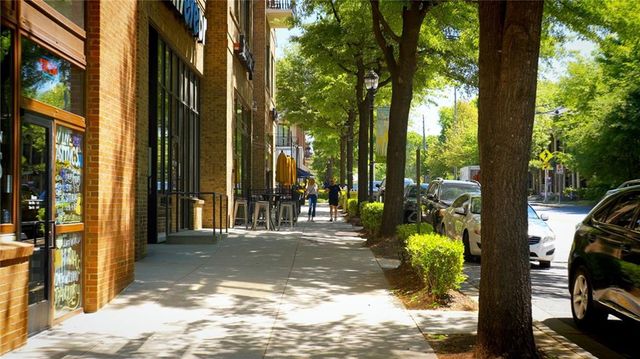 2623 Green Meadows Lane NE, Brookhaven, GA 30319